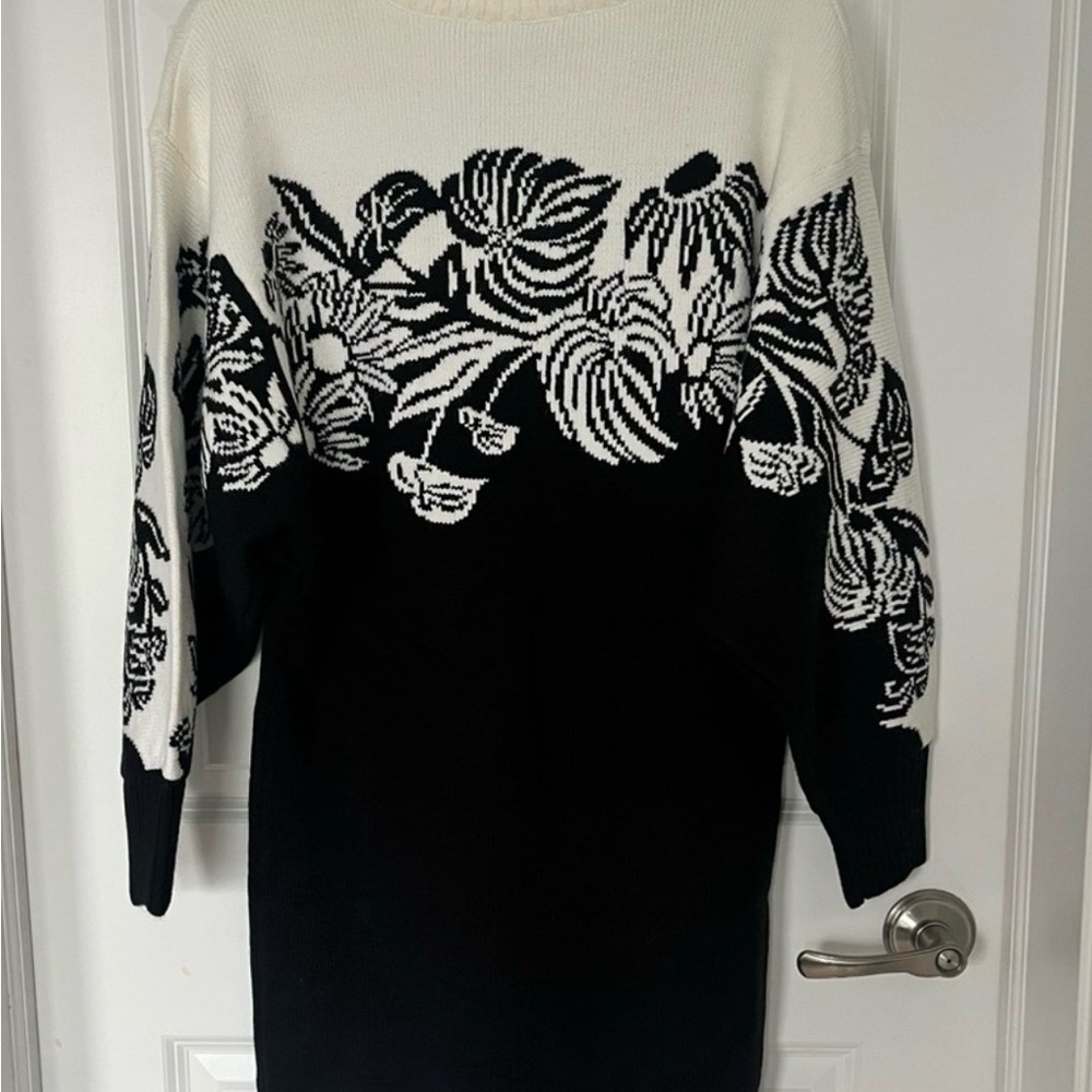 NWT Farm Rio Wool Blend Sweaterdress Black and White Floral Sweater Dress M - Picture 7 of 14